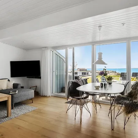 Feriehus Awesome In With Wifi